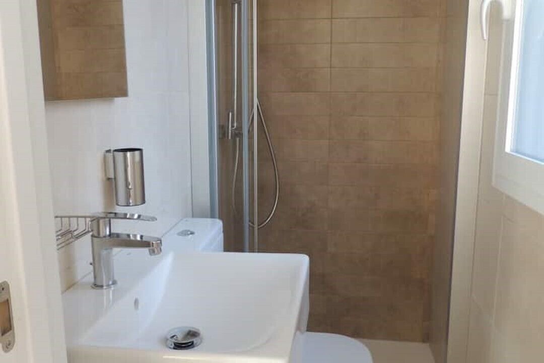 Photo of Bathroom in El Cabanyal