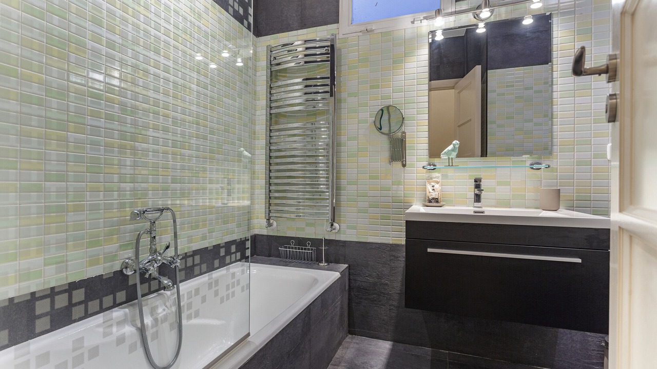Photo of Bathroom in Jeronimos