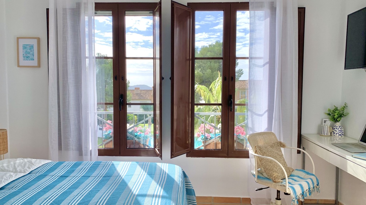 Photo of Bedroom in Golf Bahia