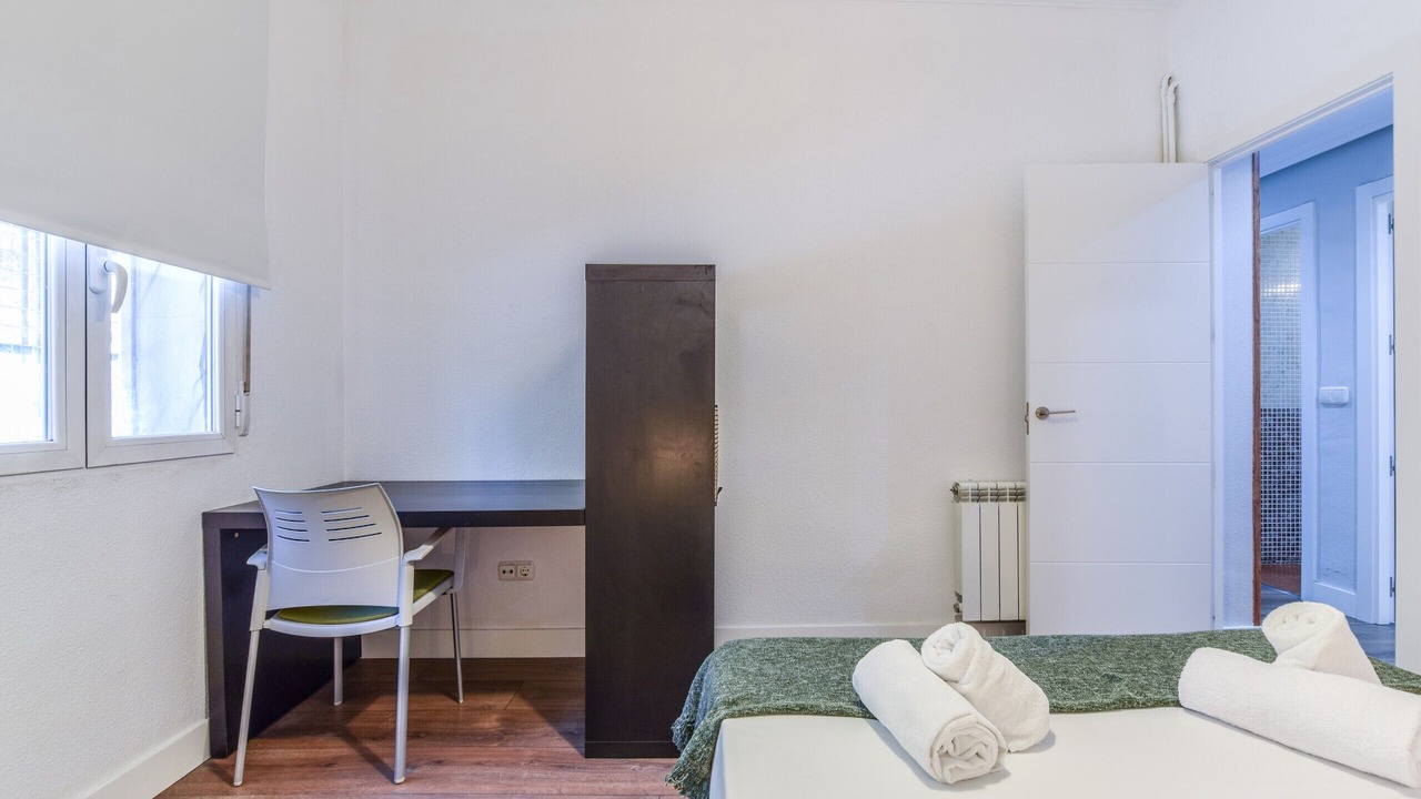 Photo of Bedroom in Jeronimos