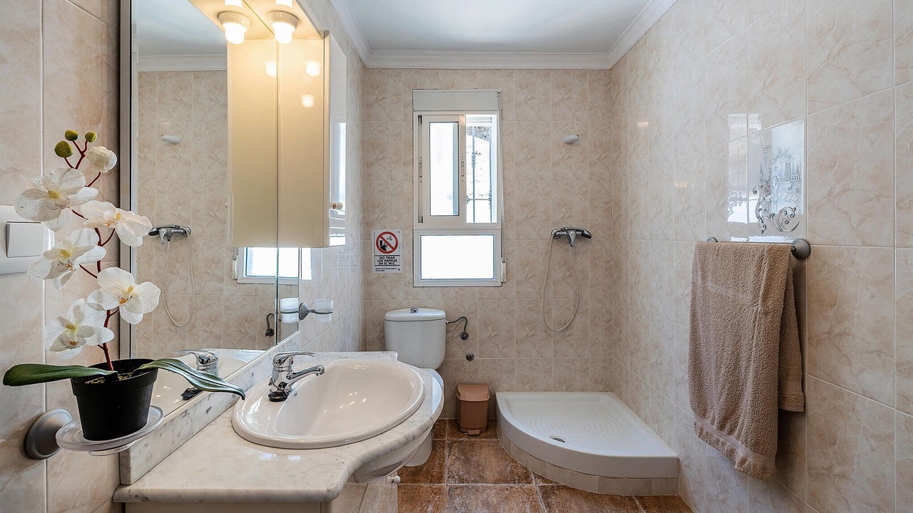 Photo of Bathroom in Archez