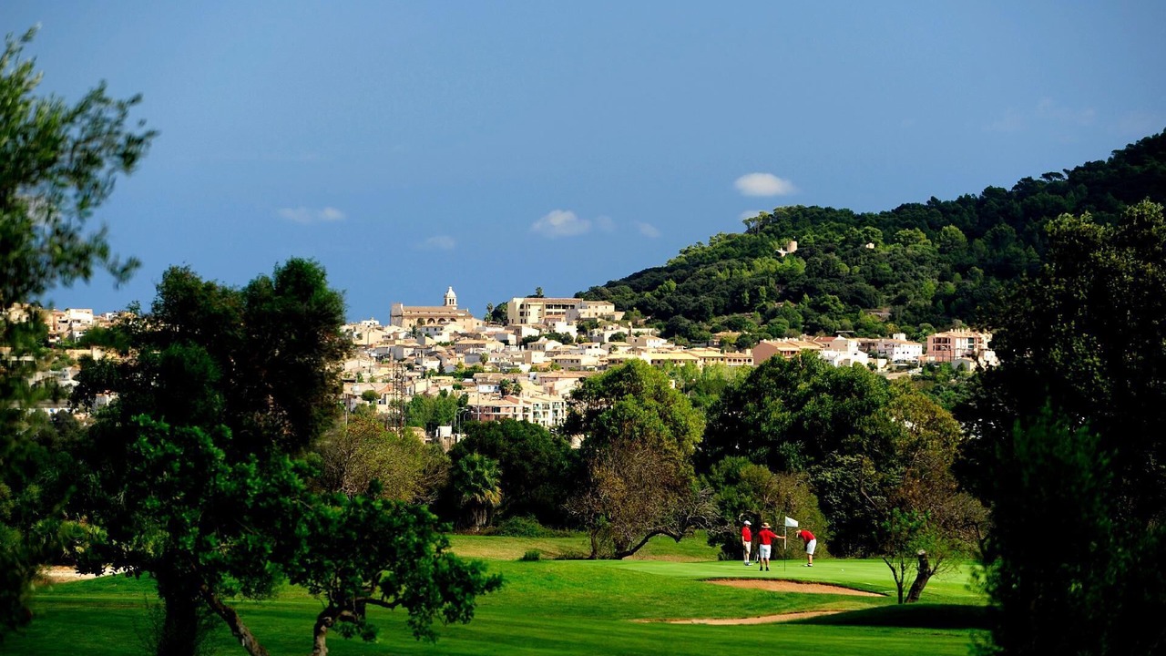 Photo of Others in Son Moll