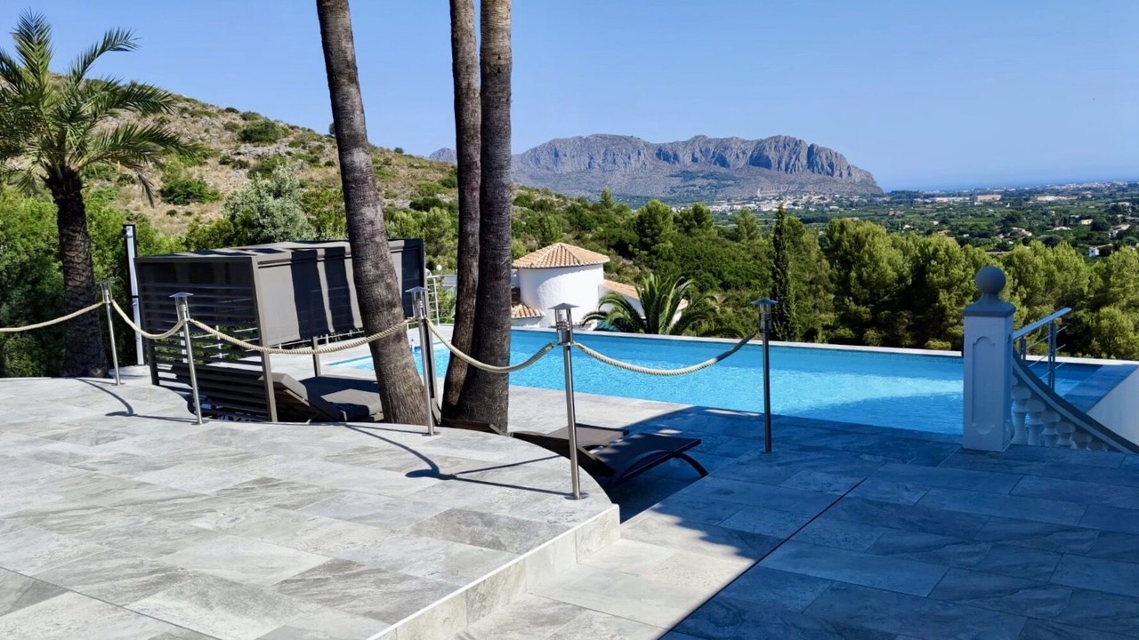 Photo of Outdoor in Pedreguer