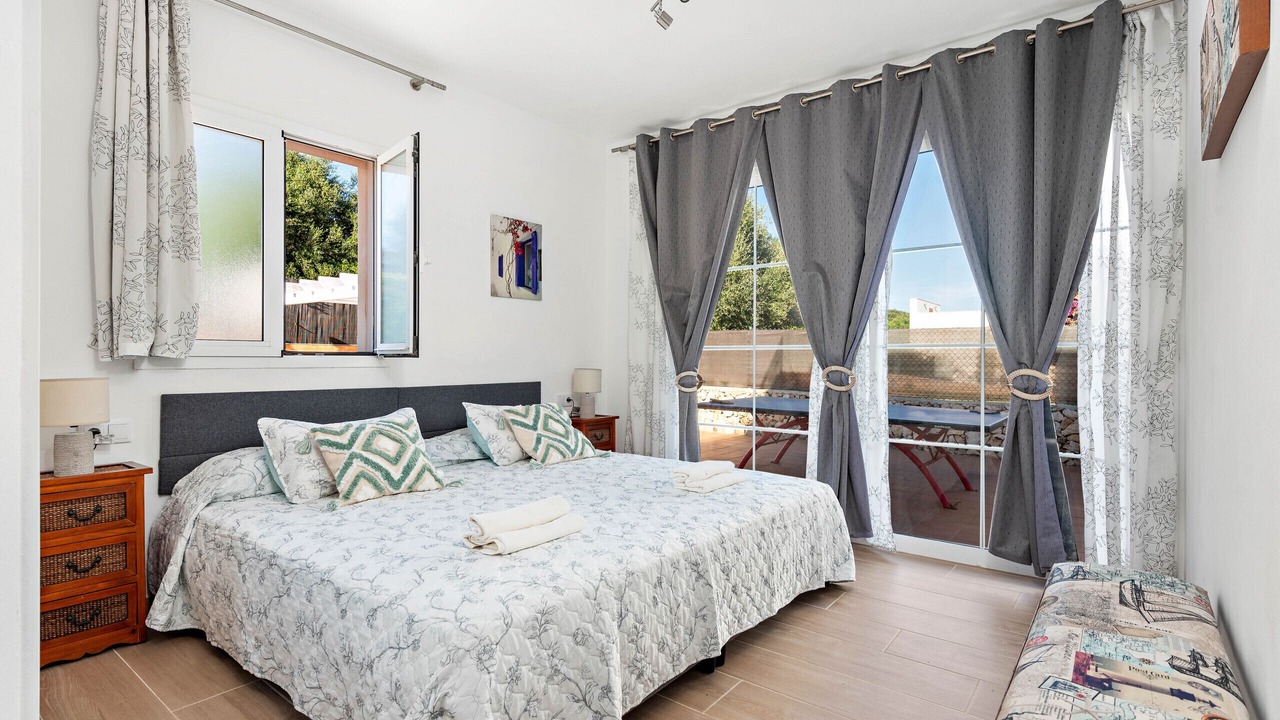 Photo of Bedroom in Punta Prima