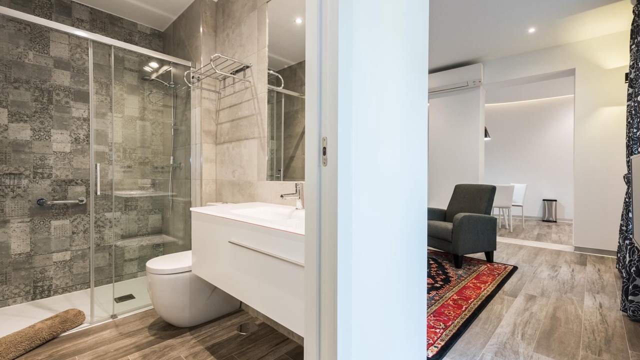 Photo of Bathroom in Sol