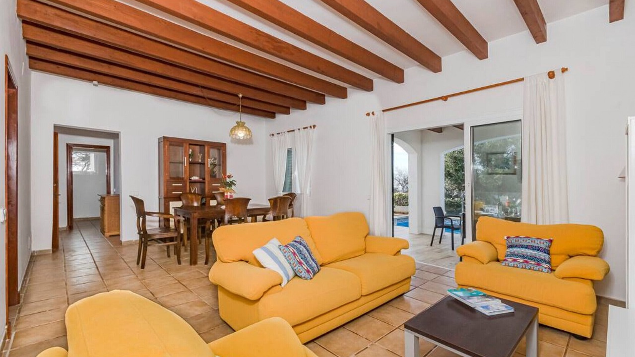 Photo of Livingroom in Binibequer Vell