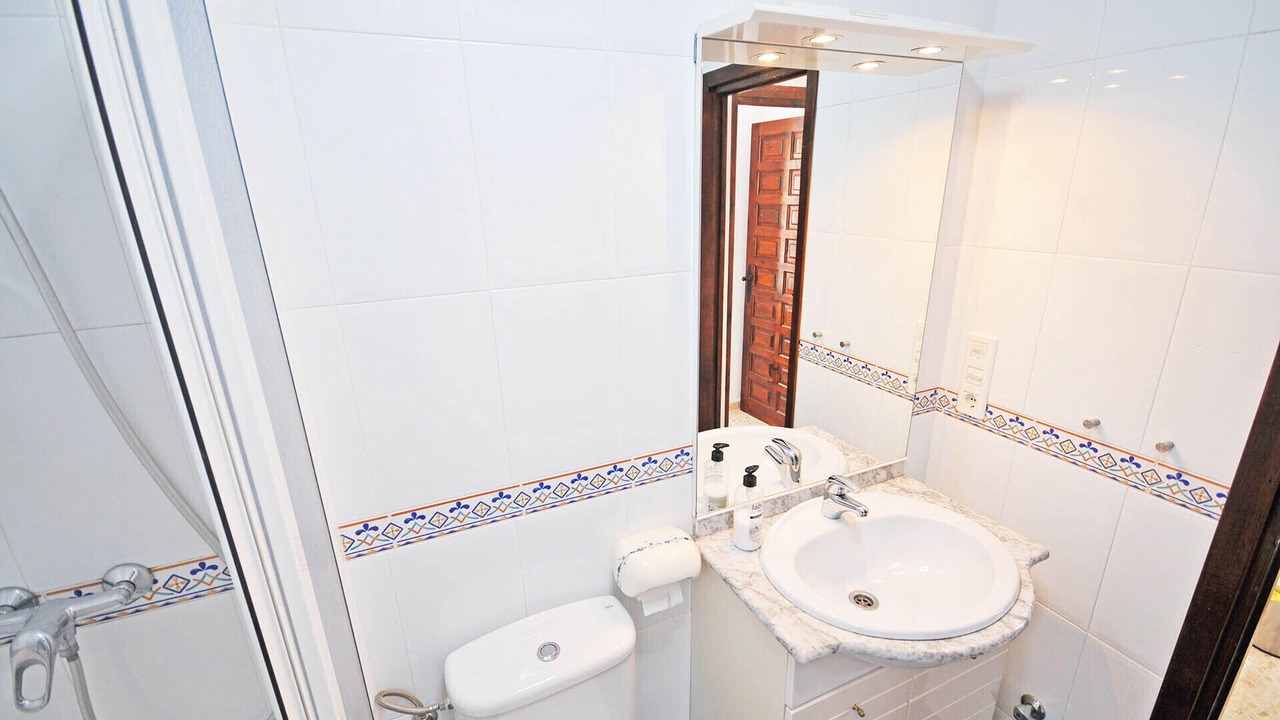 Photo of Bathroom in Oasis del Capistrano