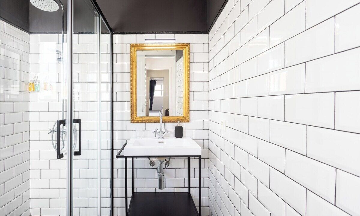 Photo of Bathroom in Historical Center