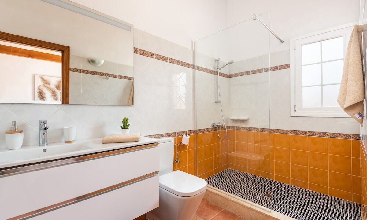 Photo of Bathroom in Cala en Blanes