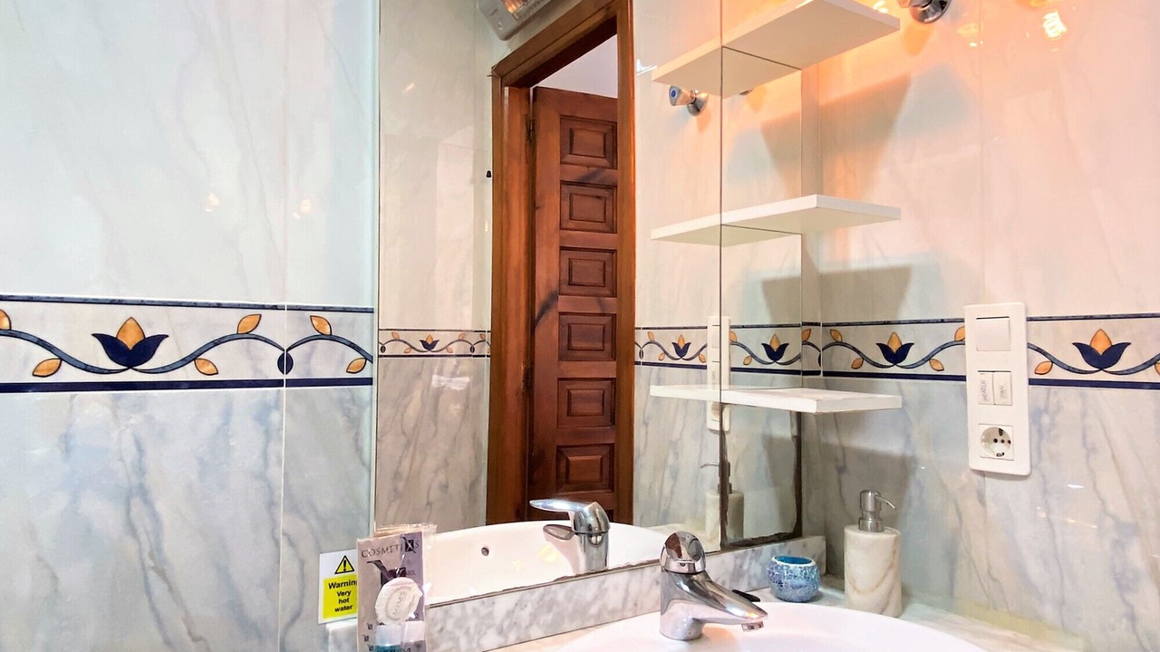 Photo of Bathroom in Oasis del Capistrano