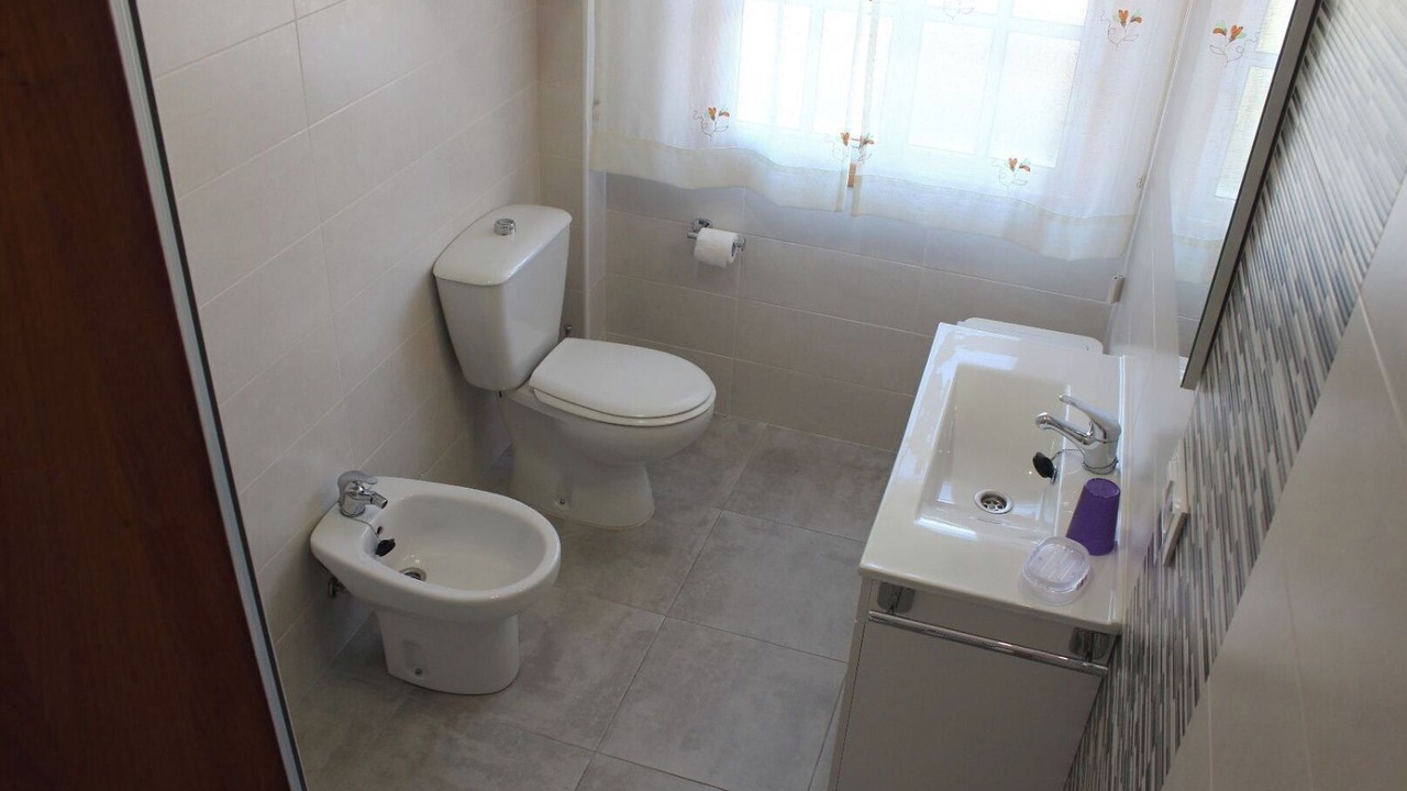 Photo of Bathroom in Raxo