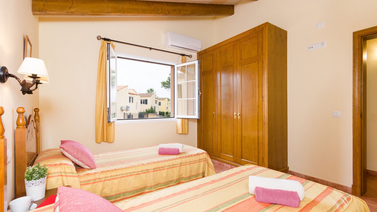 Photo of Bedroom in Cala en Blanes