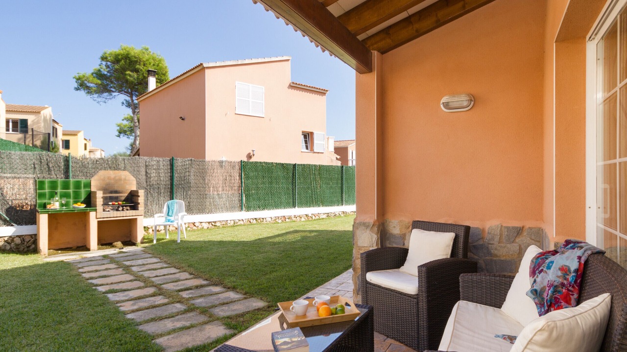 Photo of Patio Balcony in Cala en Blanes