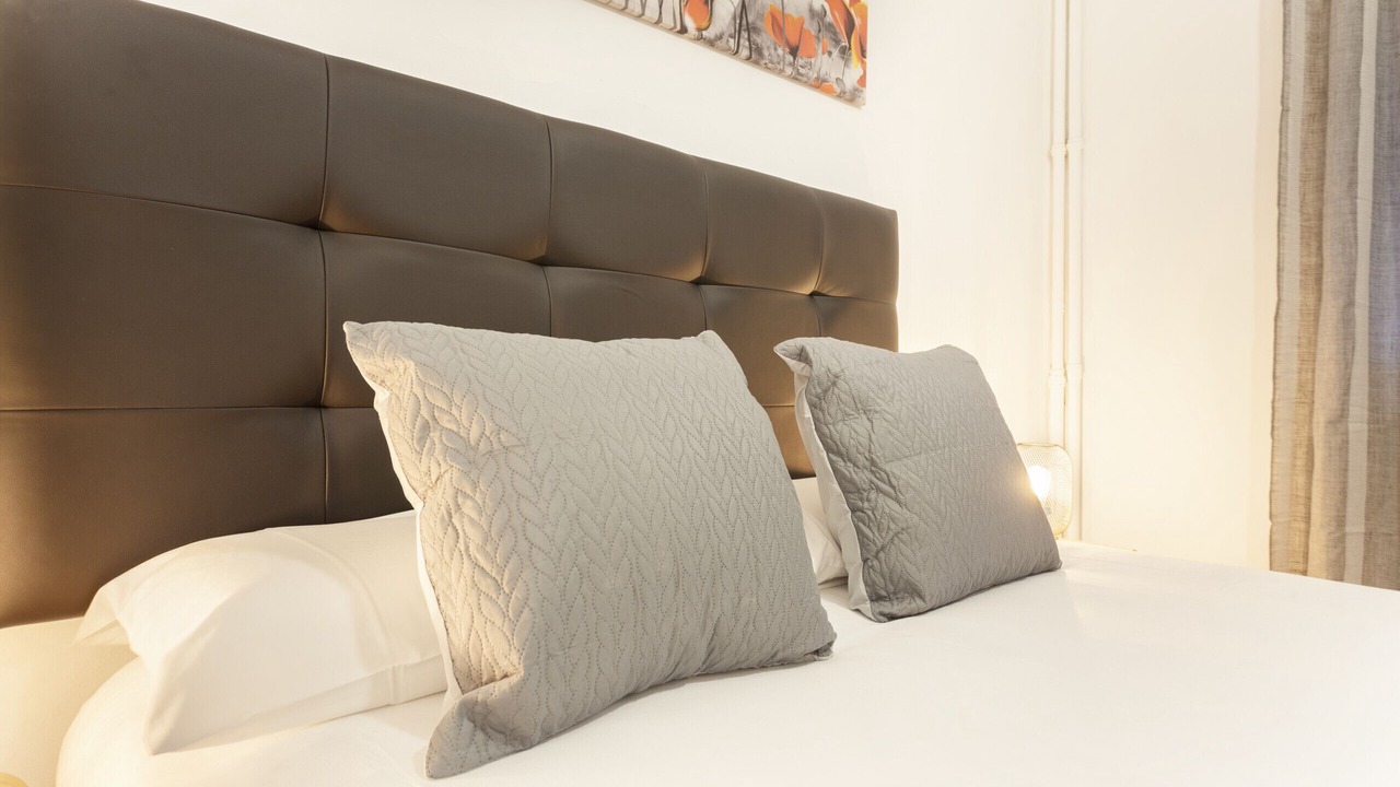 Photo of Bedroom in Embajadores