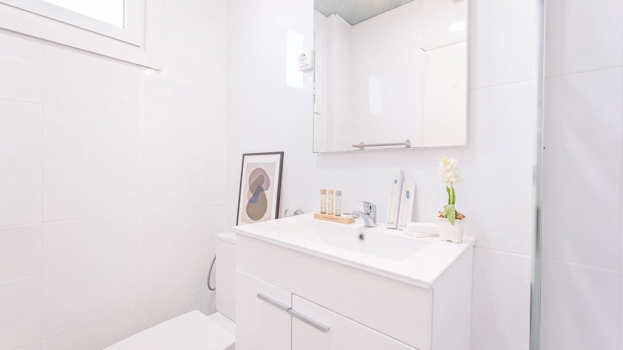 Photo of Bathroom in La Nova Esquerra de l'Eixample