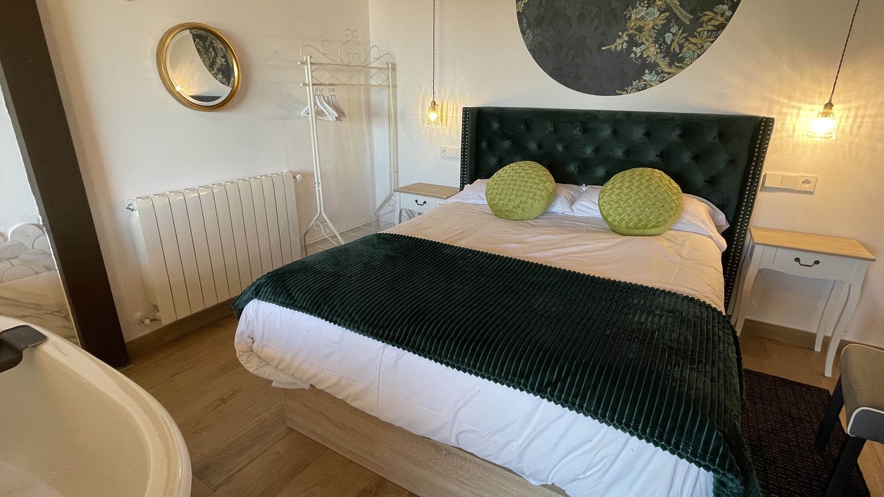 Photo of Bedroom in Montejo de la Sierra