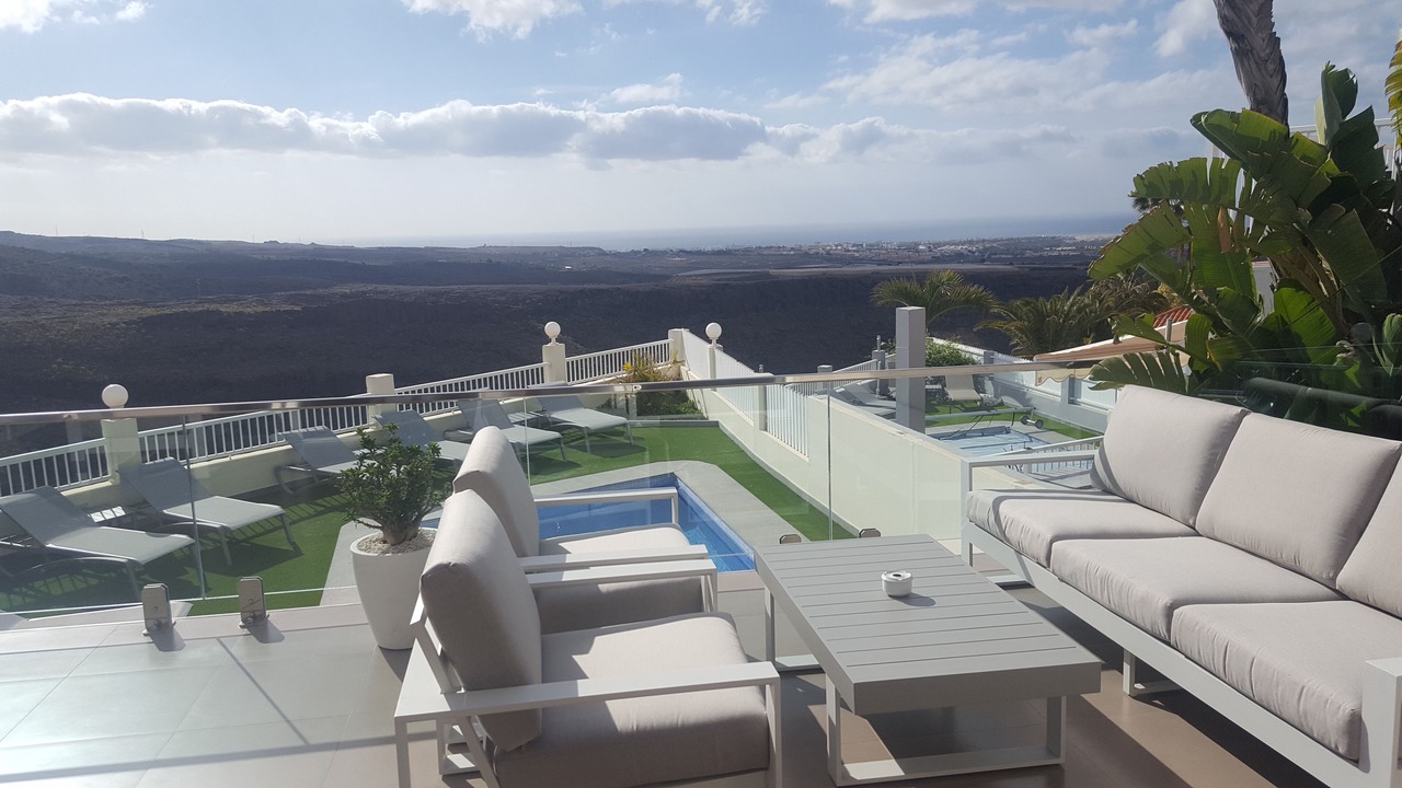 Photo of Patio Balcony in Montana la Data