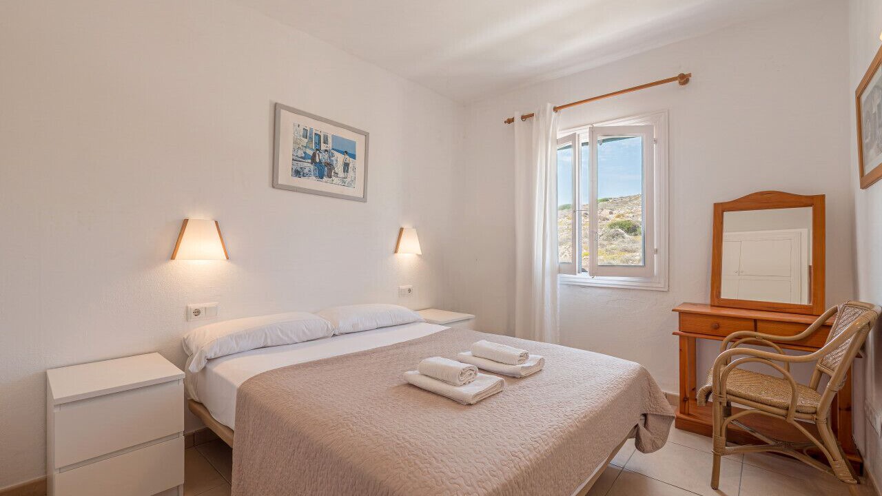 Photo of Bedroom in Fornells