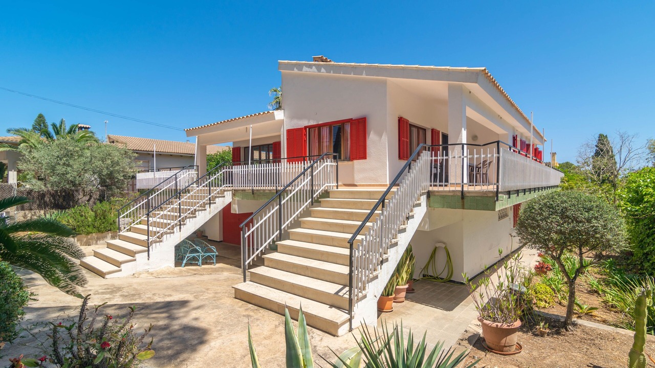 Photo of Outdoor in Es Carregador