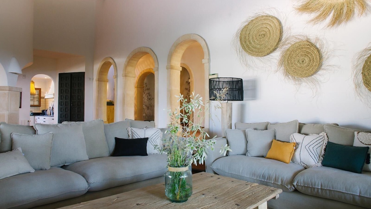 Photo of Livingroom in Ambolo