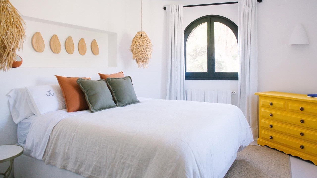 Photo of Bedroom in Ambolo