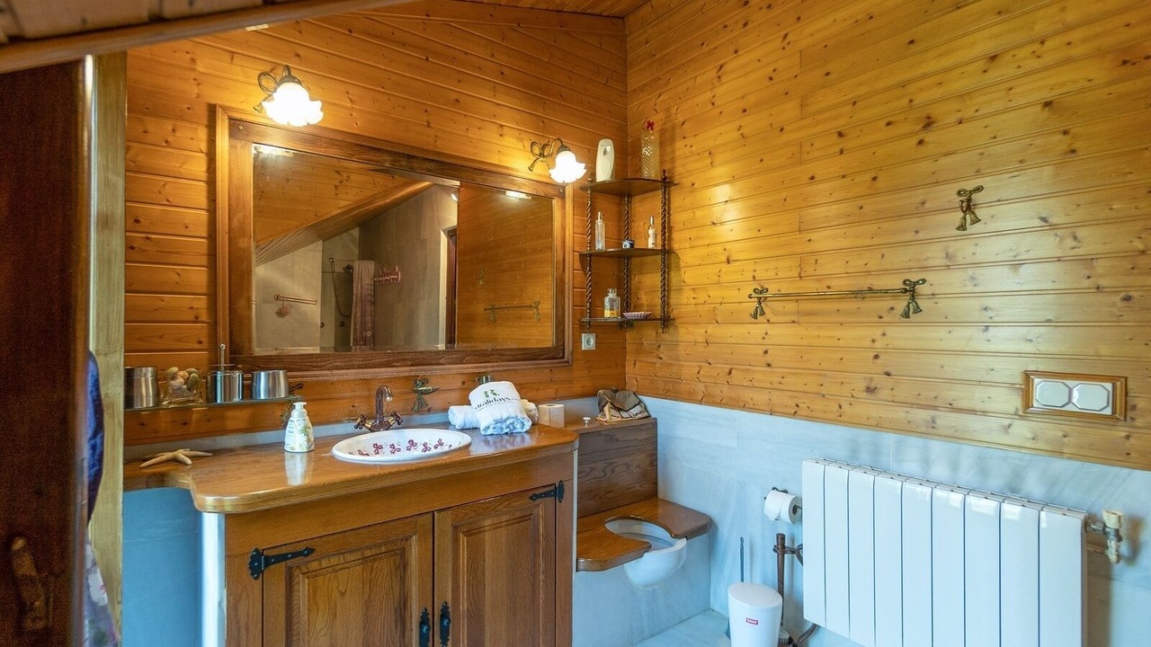 Photo of Bathroom in Jimera de Libar