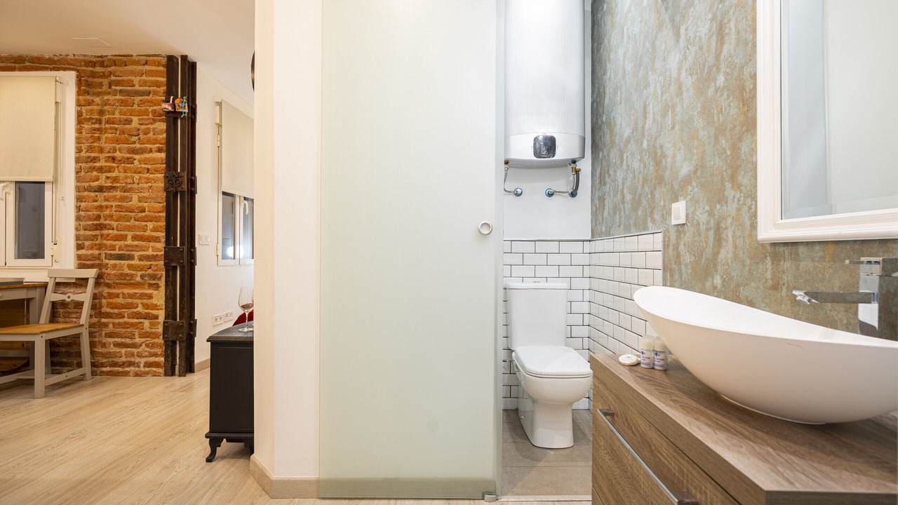 Photo of Bathroom in Lista