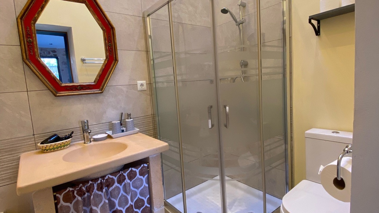 Photo of Bathroom in Campos