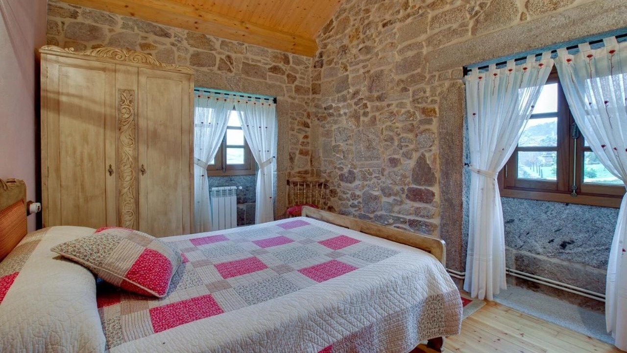 Photo of Bedroom in Campo Lameiro