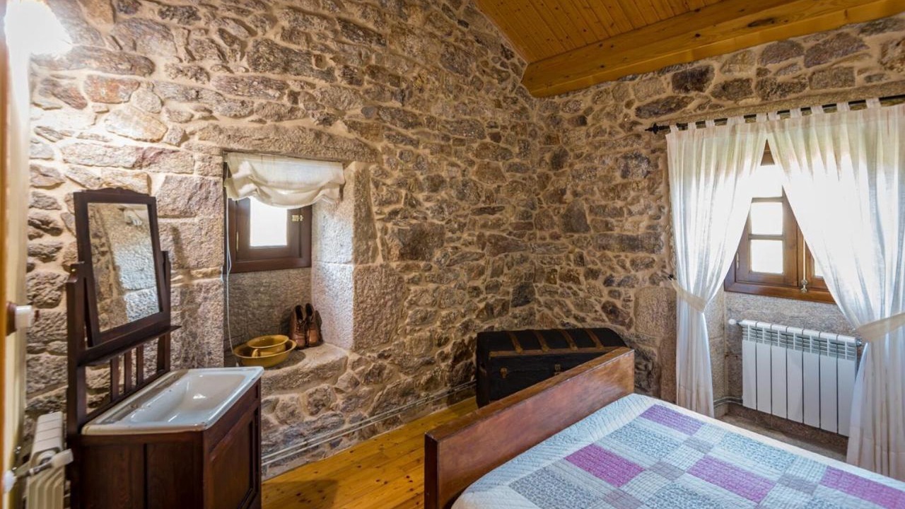 Photo of Bedroom in Campo Lameiro