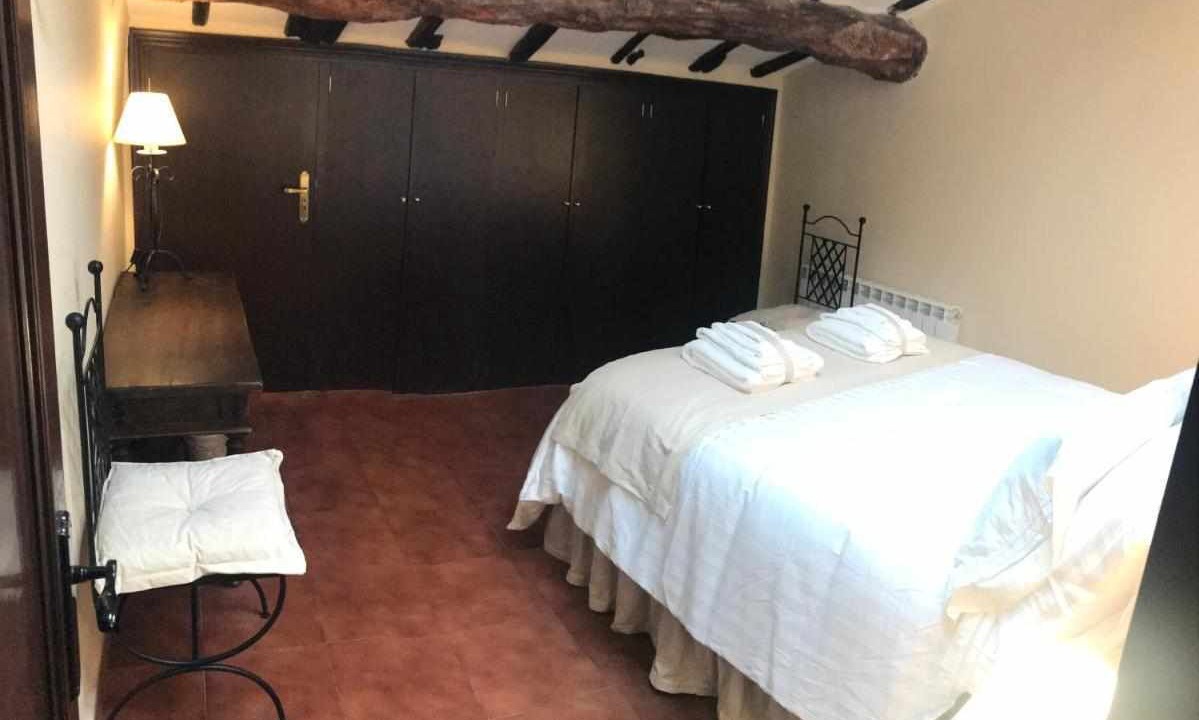 Photo of Bedroom in Leza