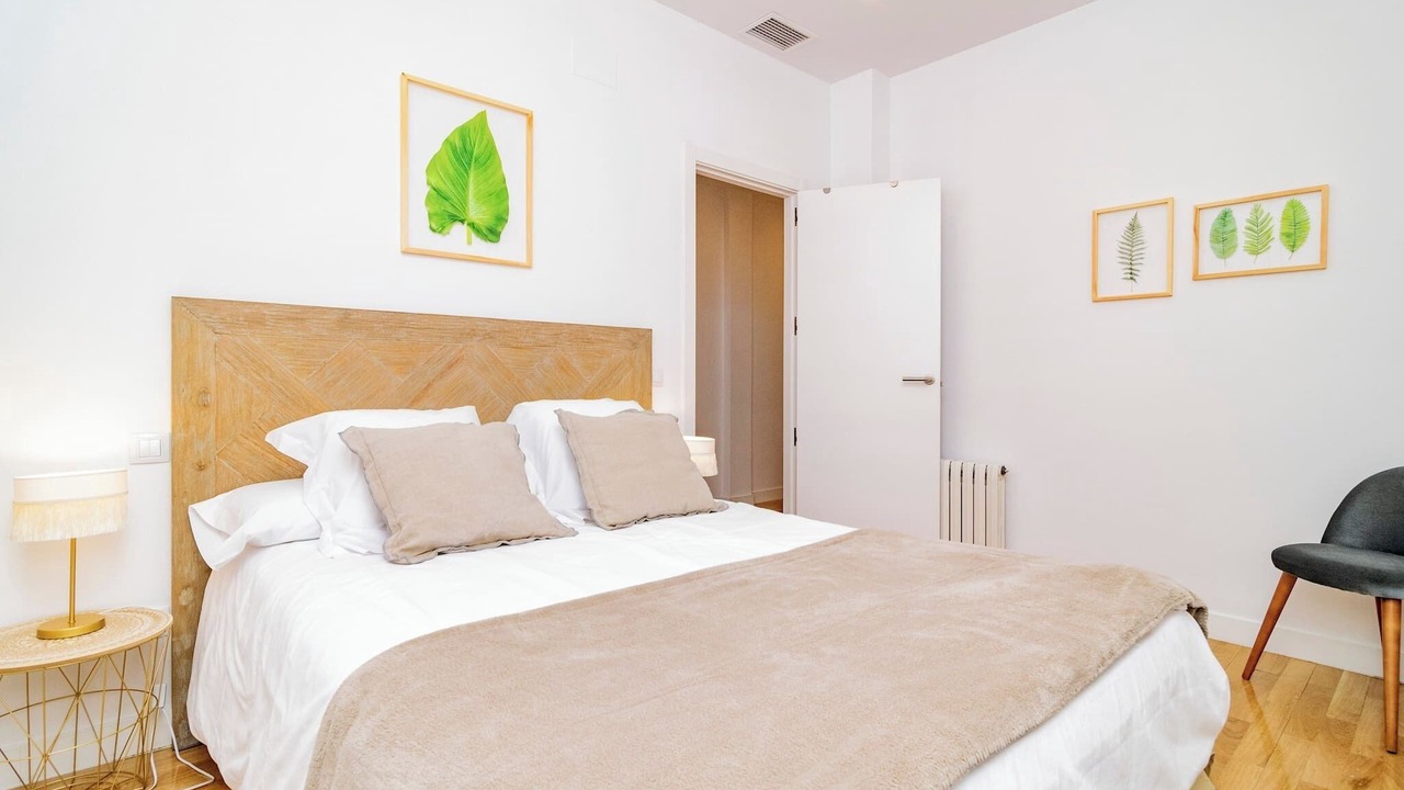 Photo of Bedroom in Castellana