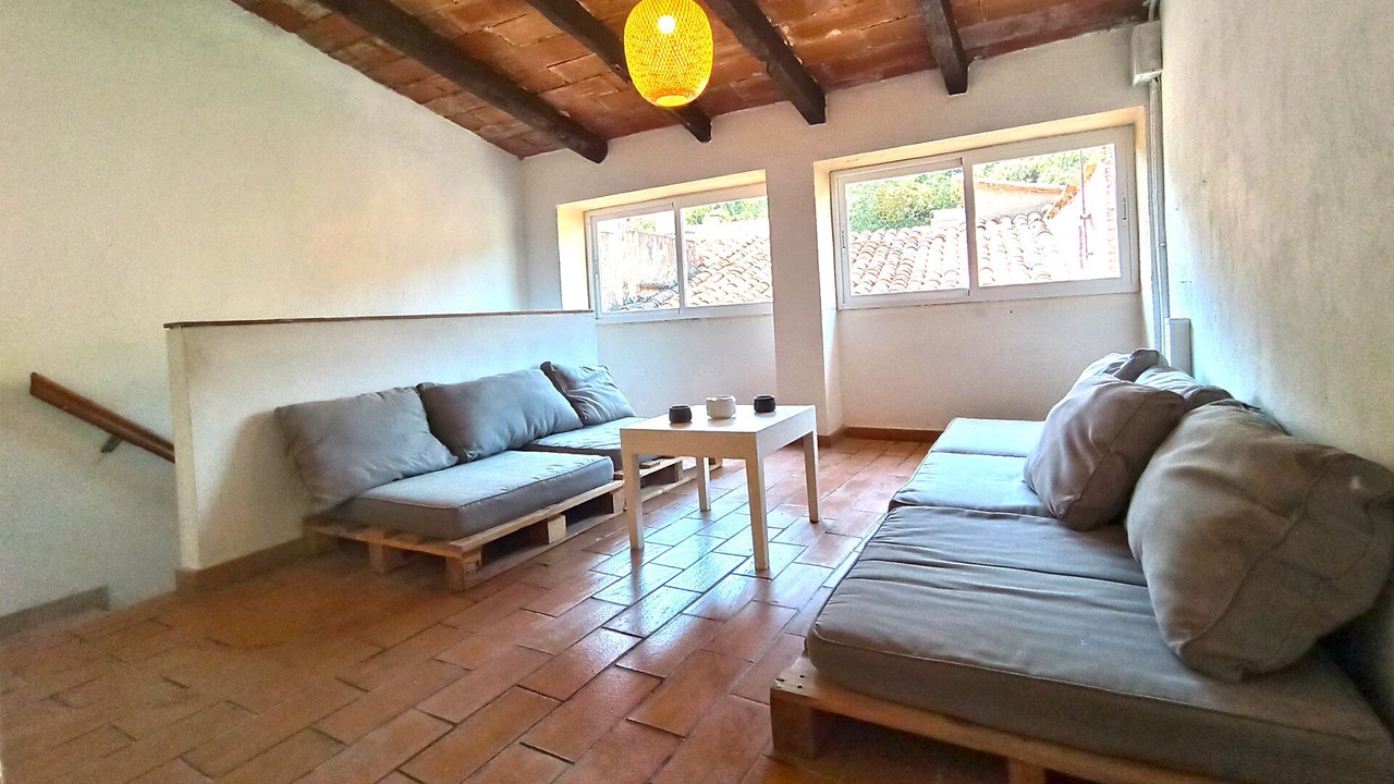 Photo of Livingroom in Amer