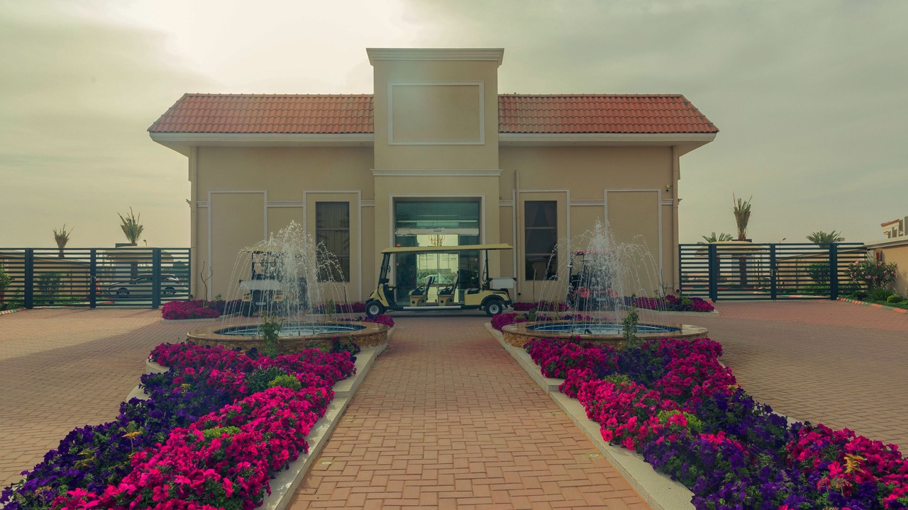Photo of Outdoor in Unaizah