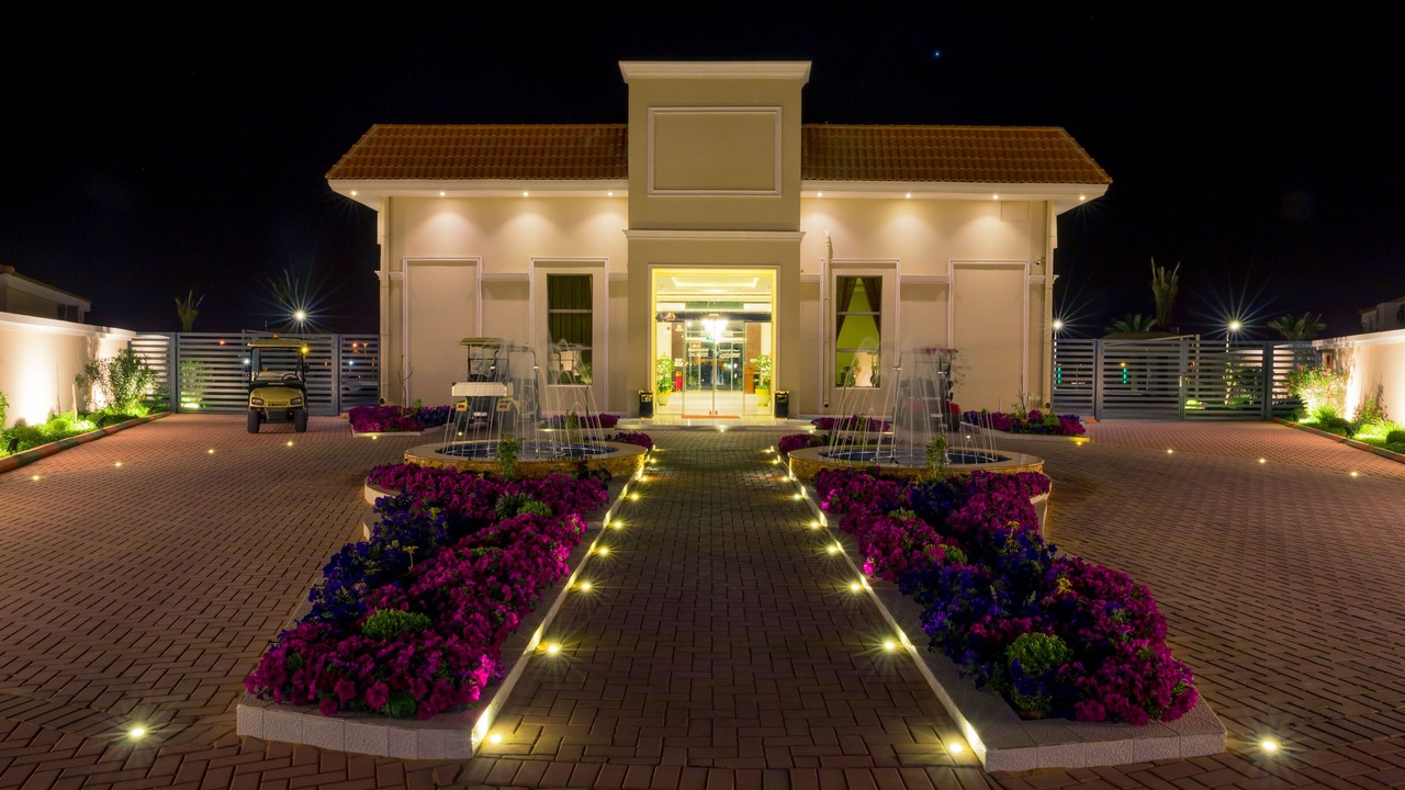 Photo of Outdoor in Unaizah