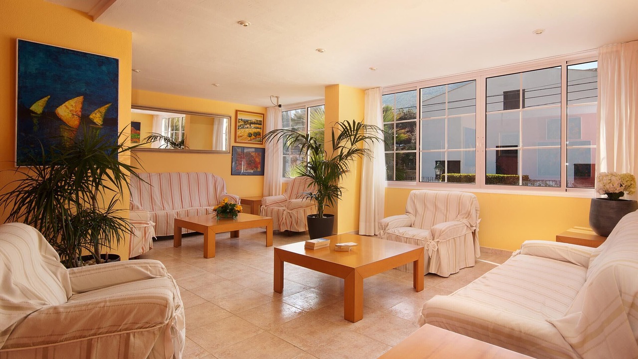 Photo of Livingroom in Cala San Vicente
