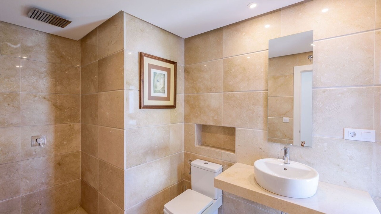 Photo of Bathroom in Cabo Roche