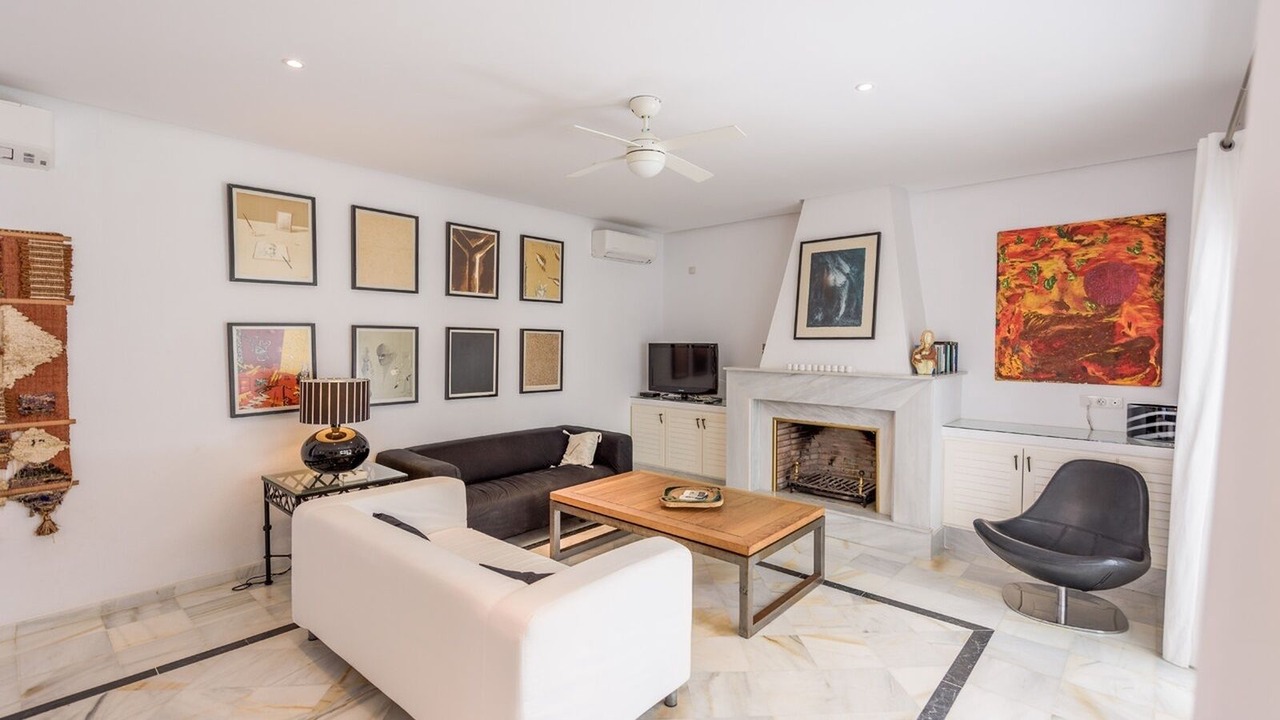 Photo of Livingroom in Cabo Roche