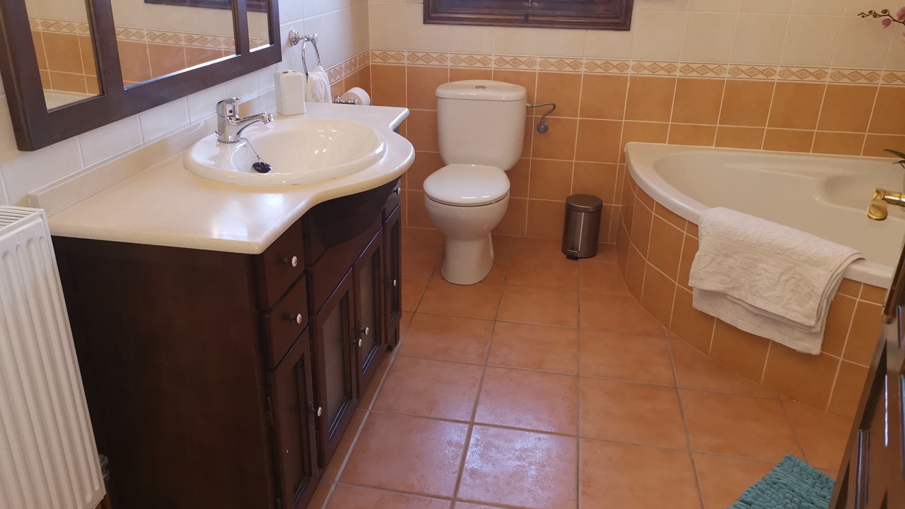 Photo of Bathroom in Rafal