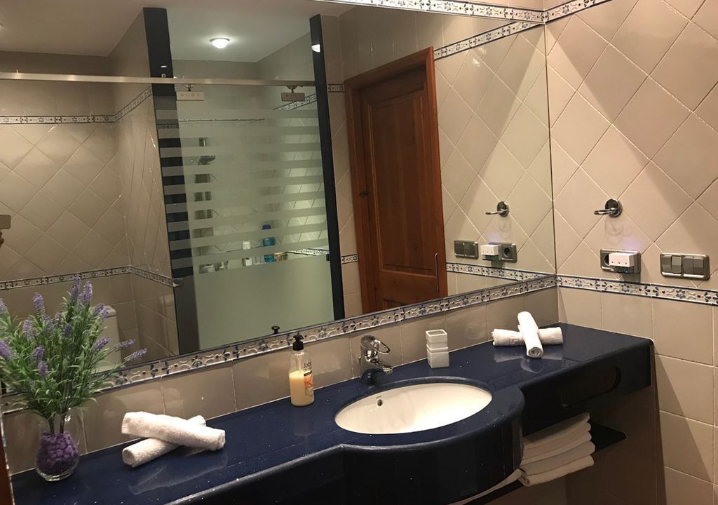 Photo of Bathroom in Son Blanc