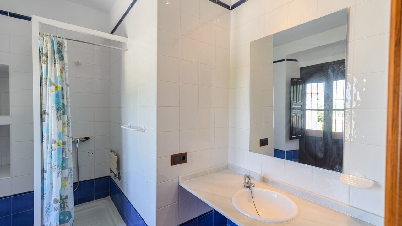 Photo of Bathroom in Moriles