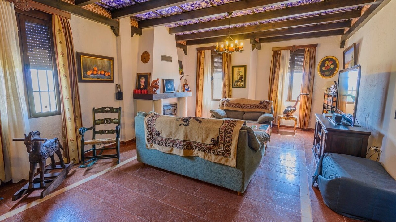 Photo of Livingroom in Monturque