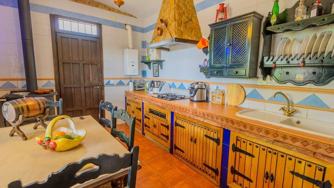 Photo of Kitchen in Monturque