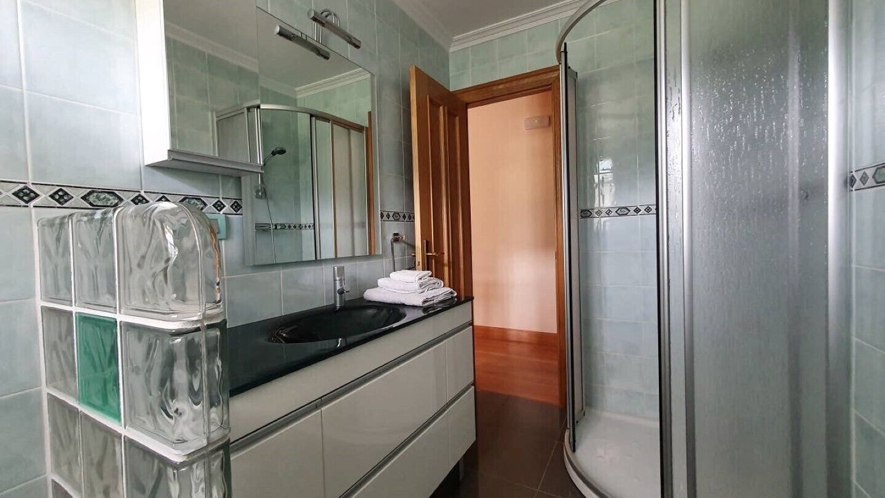 Photo of Bathroom in Orduna