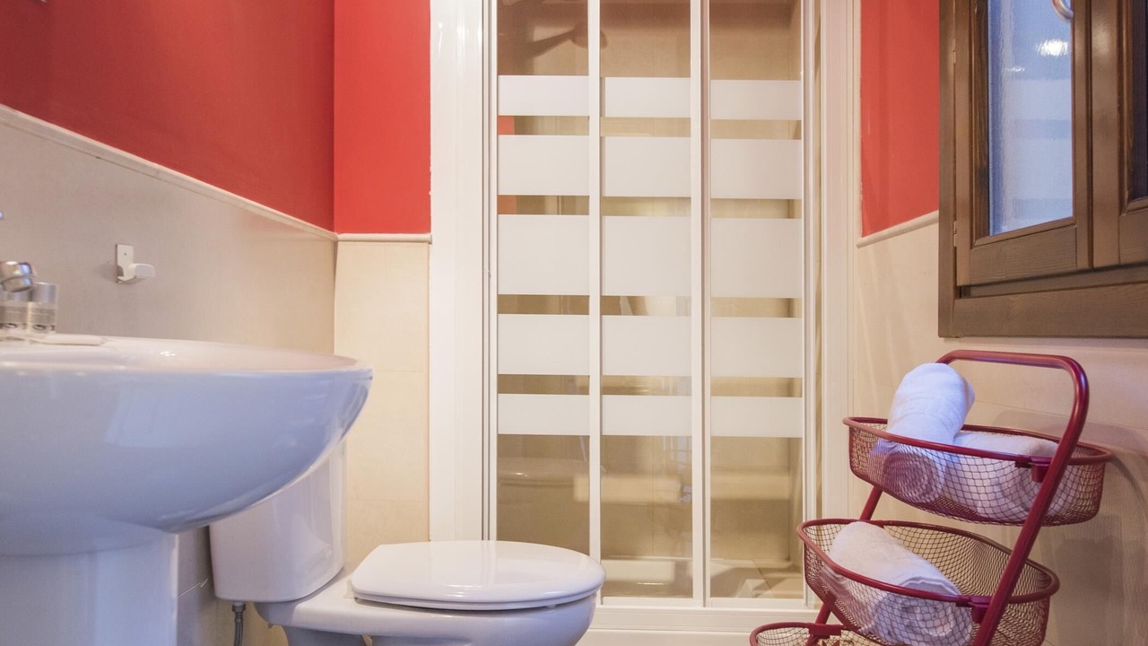 Photo of Bathroom in Toledo City Center