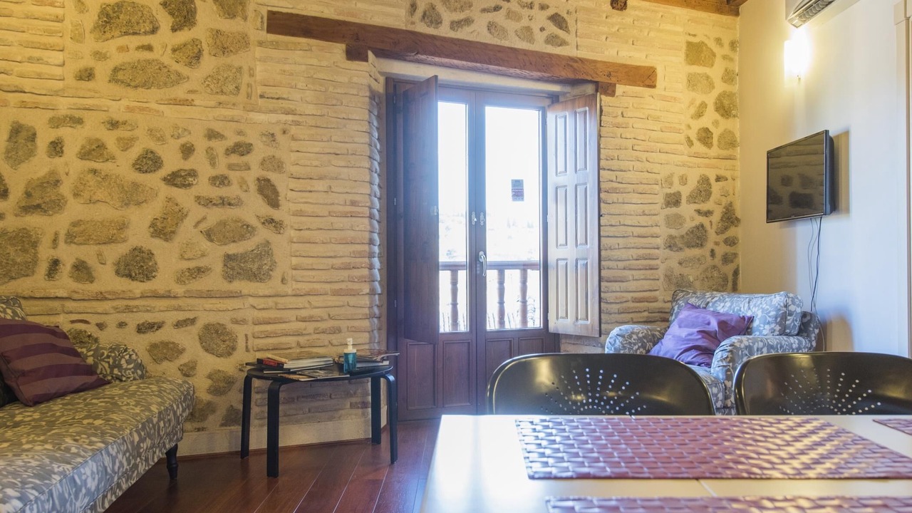 Photo of Livingroom in Toledo City Center