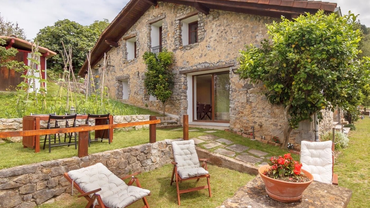 Photo of Outdoor in Gautegiz Arteaga