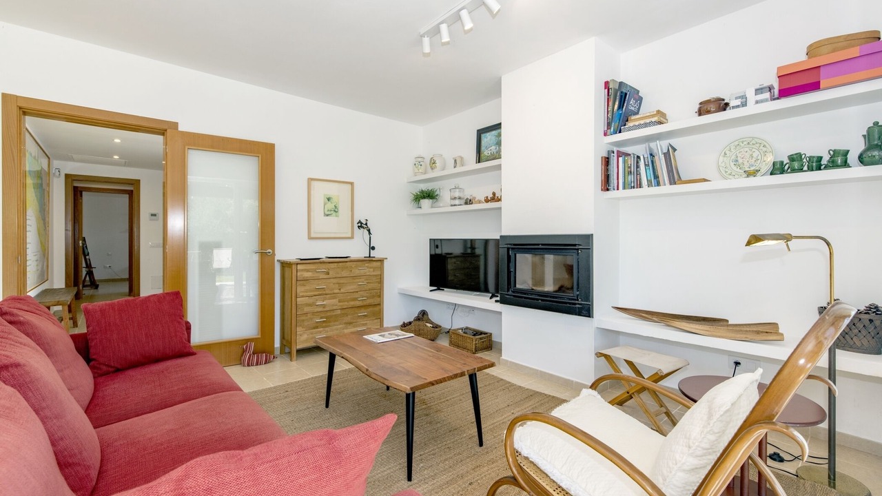 Photo of Livingroom in Biniancolla