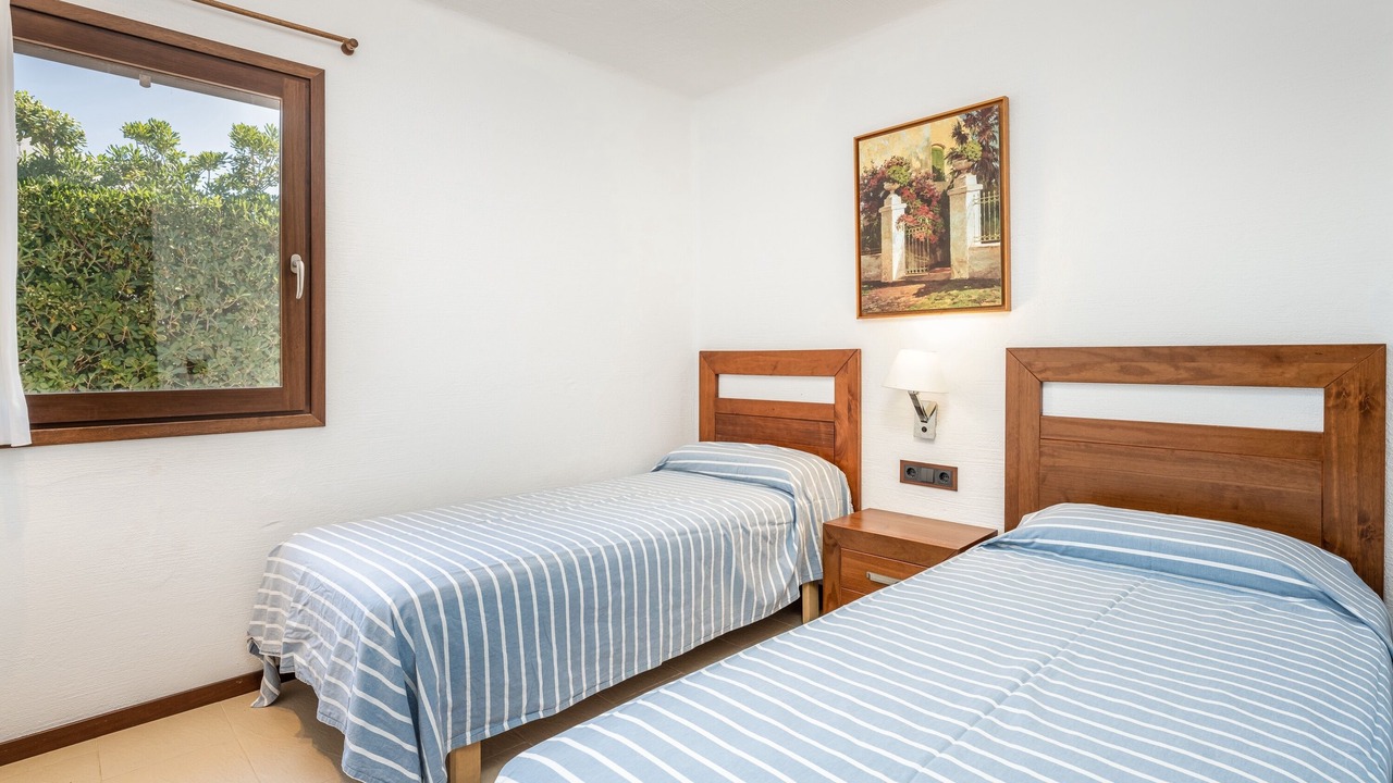 Photo of Bedroom in Binibequer Vell