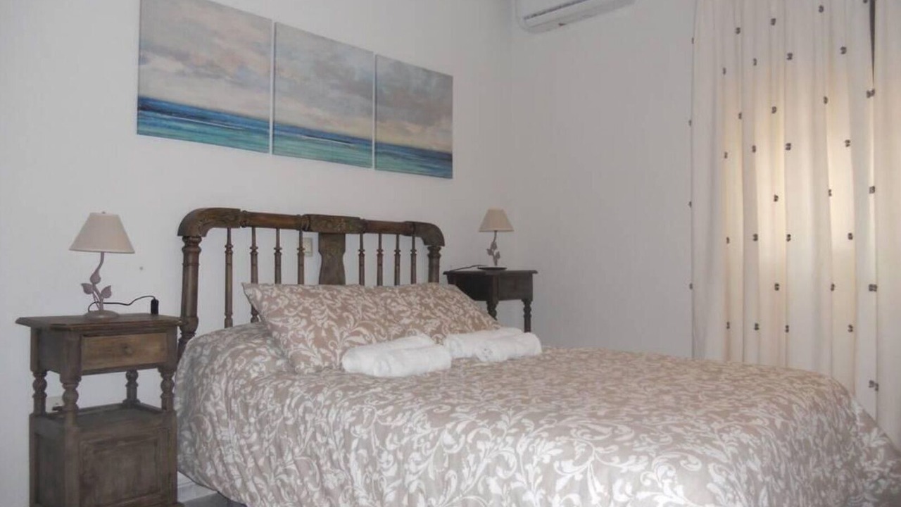 Photo of Bedroom in Nuno Gomez
